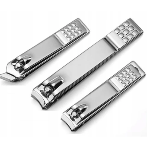 ZESTAW DO MANICURE PAZNOKCI PEDICURE 20 EL ETUI PRZYBRONIK CĄŻKI NOŻYCZKI