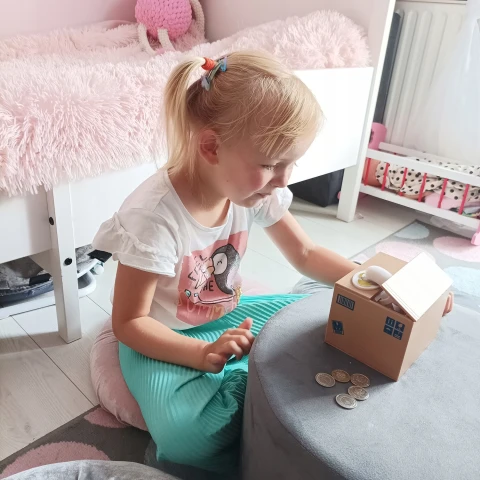 Skarbonka Kot Kotek Interaktywna Automat Miałczy Otwierana Prezent Dzieci, Waga produktu z opakowaniem jednostkowym 0.32 kg