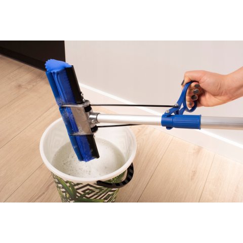 Mop gąbkowy TOP 27cm do podłóg ściągaczka wyciskany kij teleskopowy York Informacje dodatkowe: teleskopowy kij